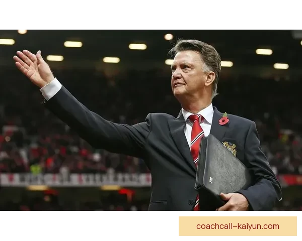 英超范加尔执教回顾：战术调整与成绩分析